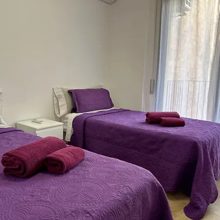 Torre Figueres Apartment *