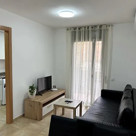 Torre Figueres Apartment Sant Boi de Llobregat