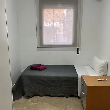 Torre Figueres Apartment